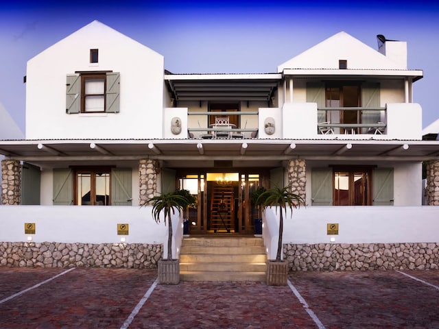 Paternoster Manor
