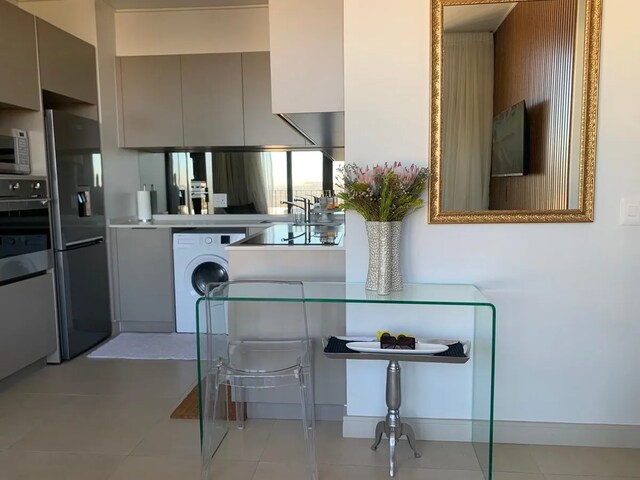 Urban nest at One Rosebank